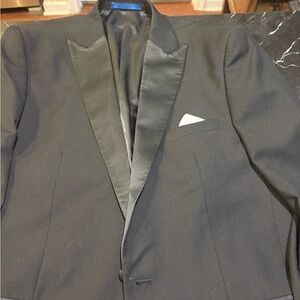 Men's Black tuxedo